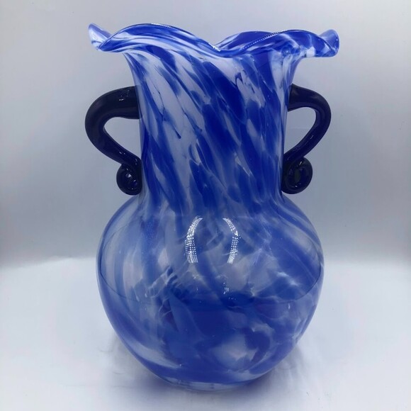 Vintage Blue White Swirl Cobalt Handled Vase Scalloped Edge - Picture 3 of 12